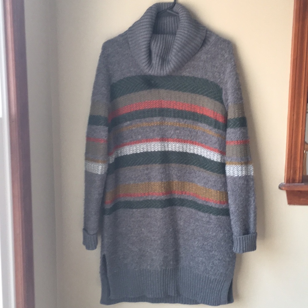 Banana Republic Sweater